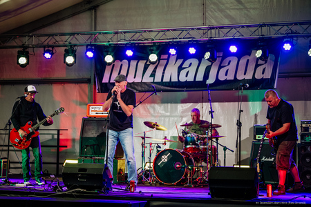 Muzika (64 of 64)